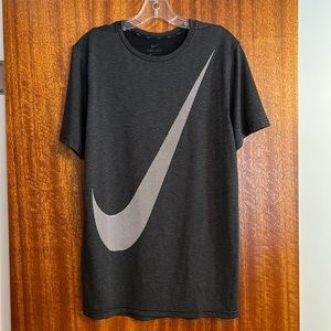Men’s Nike tee, never worn